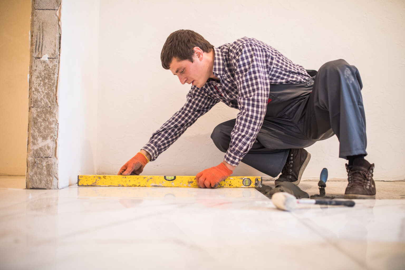 Floor screeding in Hallam