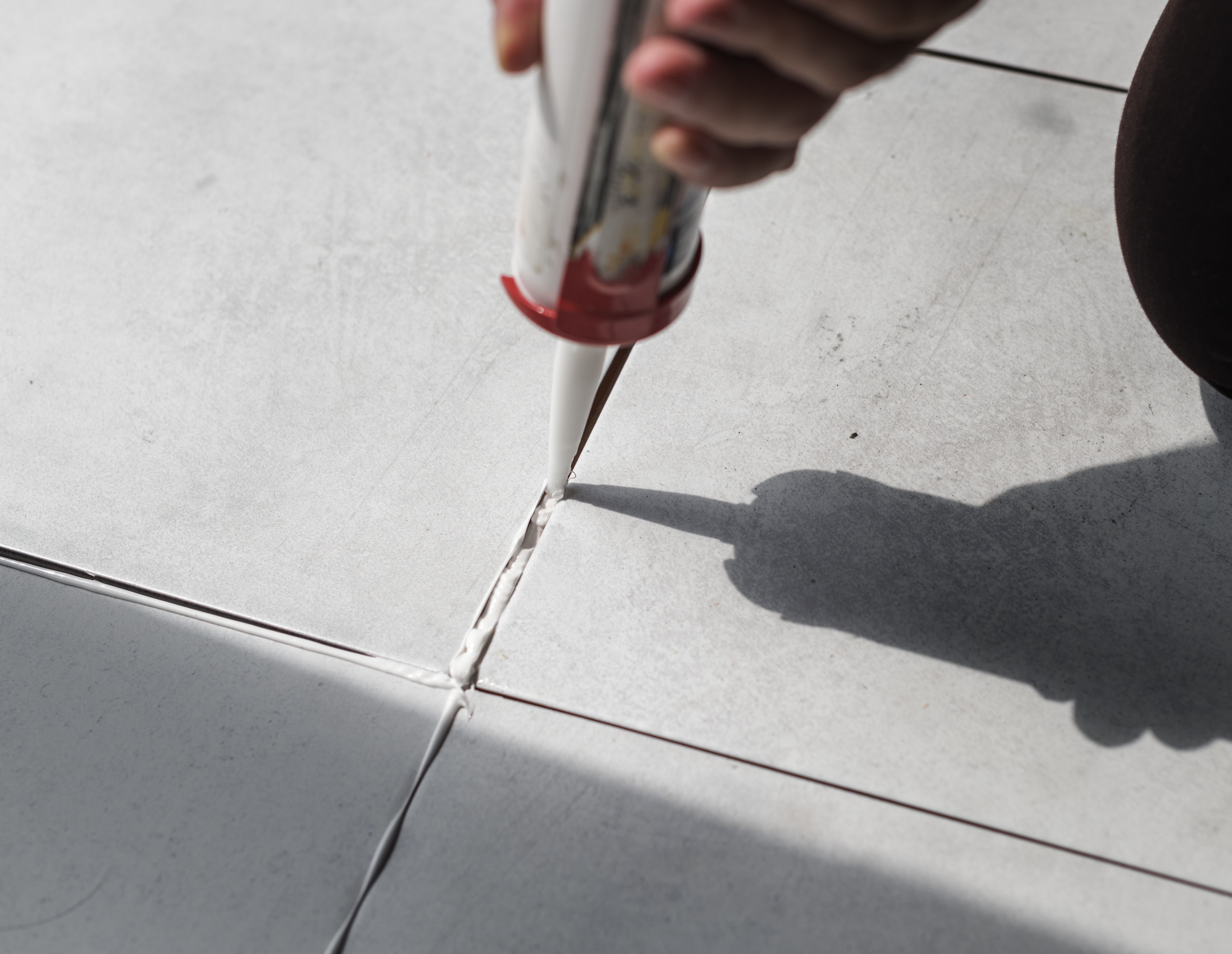 Tile and grout sealing in Hallam