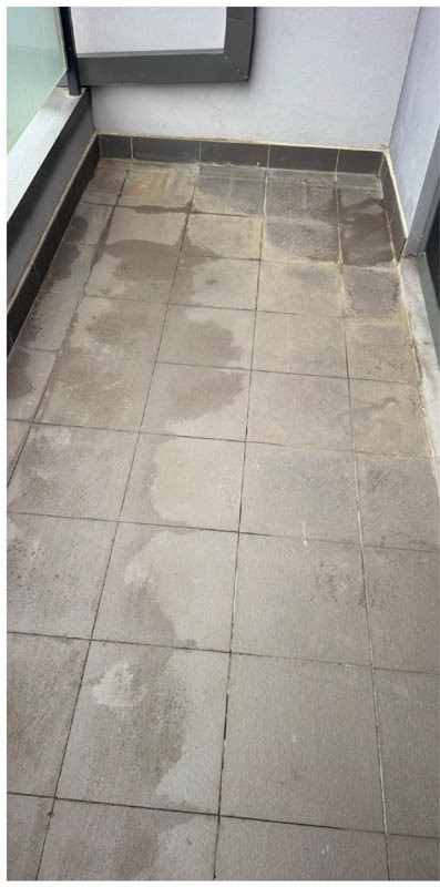 Bathroom repair before in Oakleigh